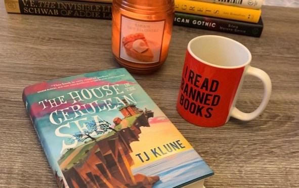 Dewey’s 24-Hour Readathon Updates and Mid-Event Survey